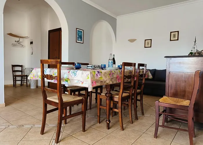 Avellini - Delightful And Spacious With Terrace - Near Metro A Cornelia Appartement *