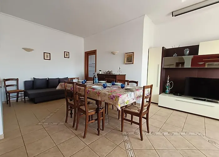 Avellini - Delightful And Spacious With Terrace - Near Metro A Cornelia Appartement Rome