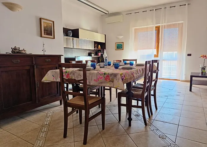 Avellini - Delightful And Spacious With Terrace - Near Metro A Cornelia *