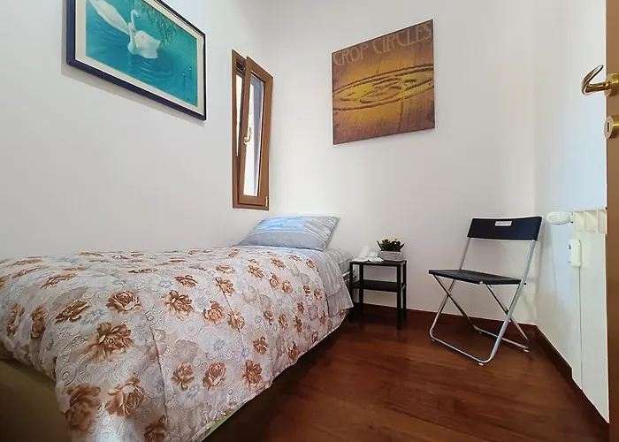 Avellini - Delightful And Spacious With Terrace - Near Metro A Cornelia *