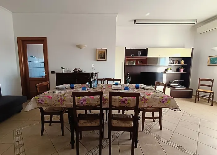 Avellini - Delightful And Spacious With Terrace - Near Metro A Cornelia Rome