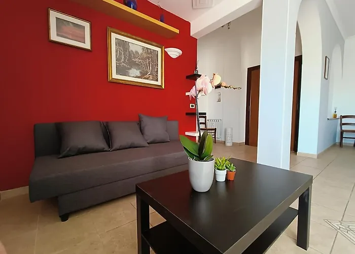 Avellini - Delightful And Spacious With Terrace - Near Metro A Cornelia * Roma