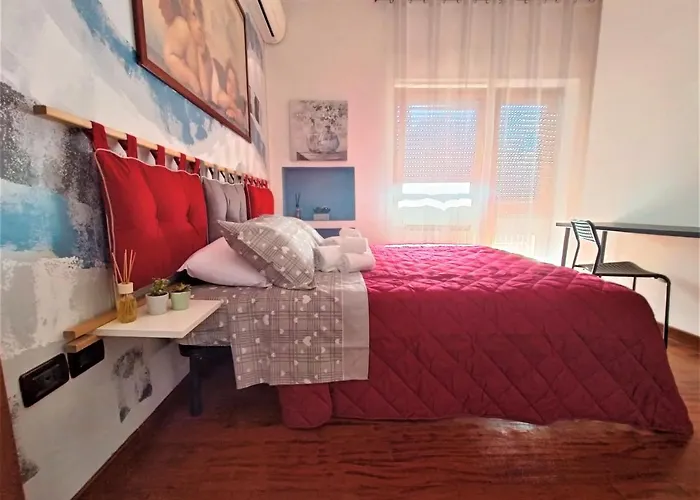Avellini - Delightful And Spacious With Terrace - Near Metro A Cornelia Appartement *