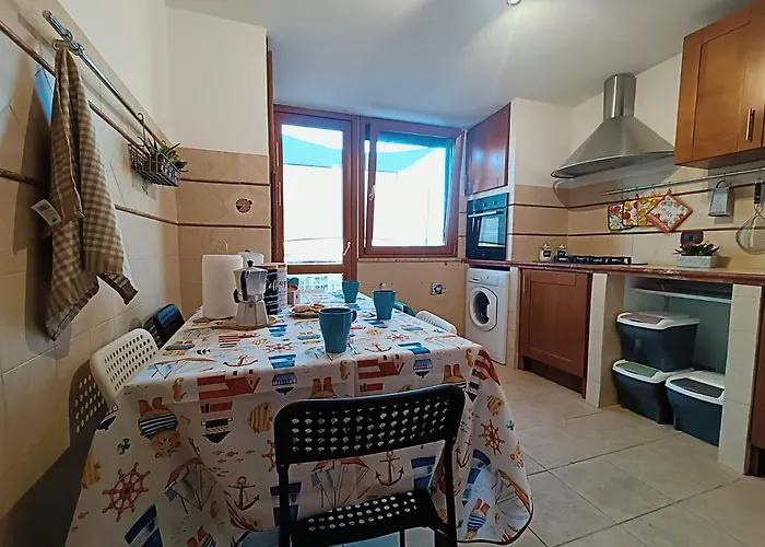 Avellini - Delightful And Spacious With Terrace - Near Metro A Cornelia *