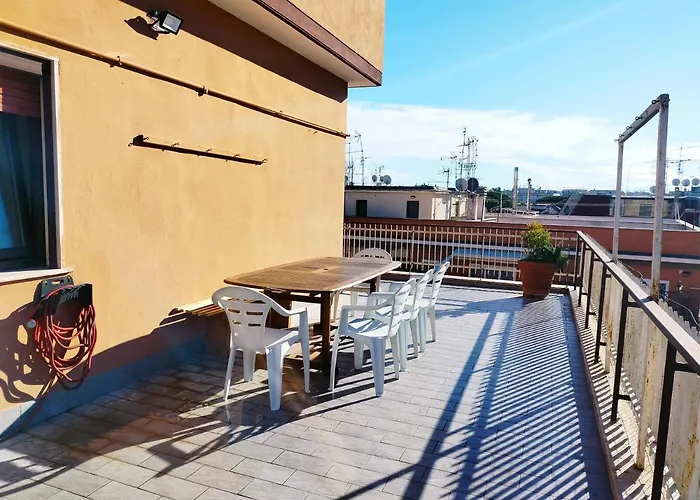 Avellini - Delightful And Spacious With Terrace - Near Metro A Cornelia